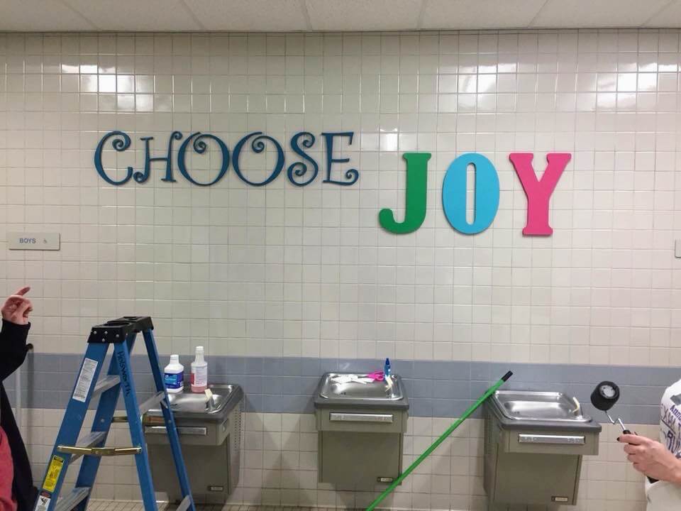 Parents Paint Inspirational Art In Fifth-Grade Bathrooms To Share Compassion And Encouragement After Florida Shooting