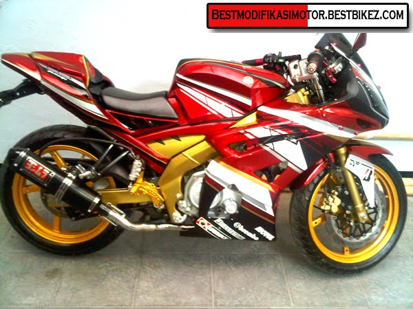 Modifikasi Yamaha Vixion  Merah Model Ducati Gambar 