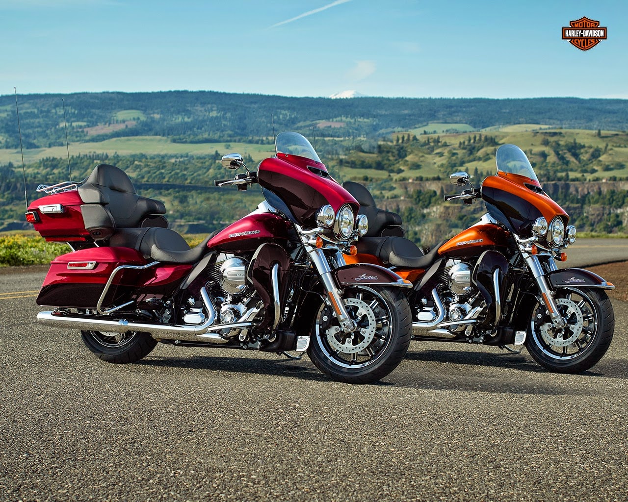 Koleksi Wallpaper HD Motor Touring Harley Davidson Terbaru 2015