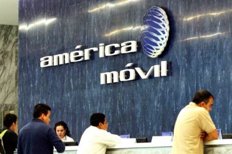 Economía/Telcel vende activos y  Telmex renuncia a Dish