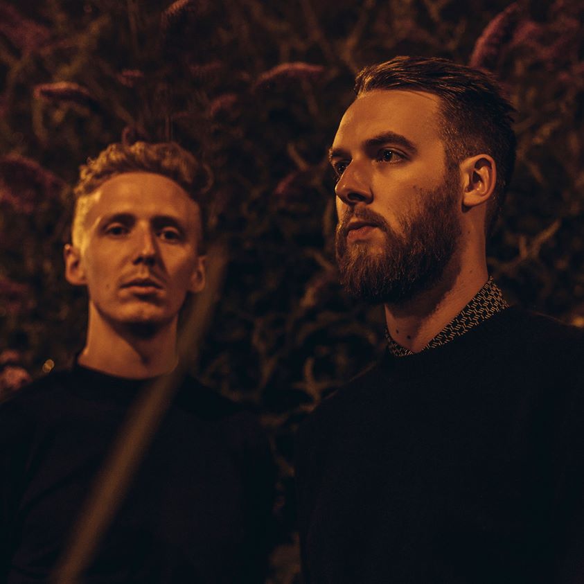 HONNE anuncia o EP ‘Over Lover’ e divulga a inédita ‘Loves The Jobs You Hate’