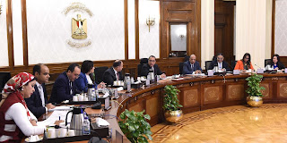 رئيس الوزراء يعقد اجتماعاً لبحث مستجدات تطوير مجمع الألومنيوم بنجع حمادي