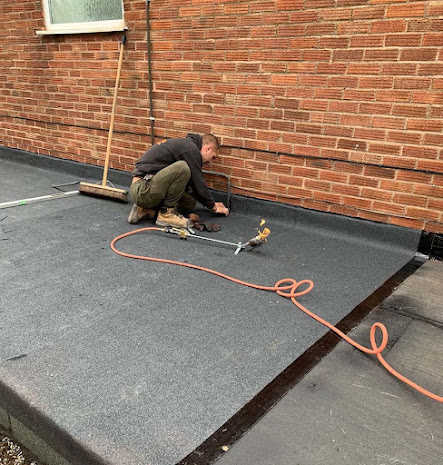 Flat Roof Installer