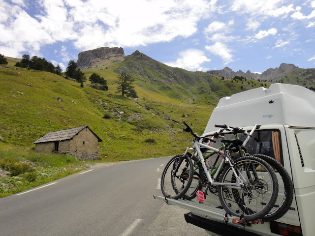 col de la bonette, vacances, holidays, Summer, été, pass, Mercantour, parc national, national park, mountain, highest road, route haute, Europe, France, tourisme, tourism, photographie, photography, nature 