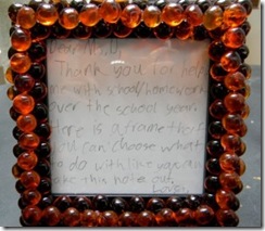 redpebbleframe-300x261