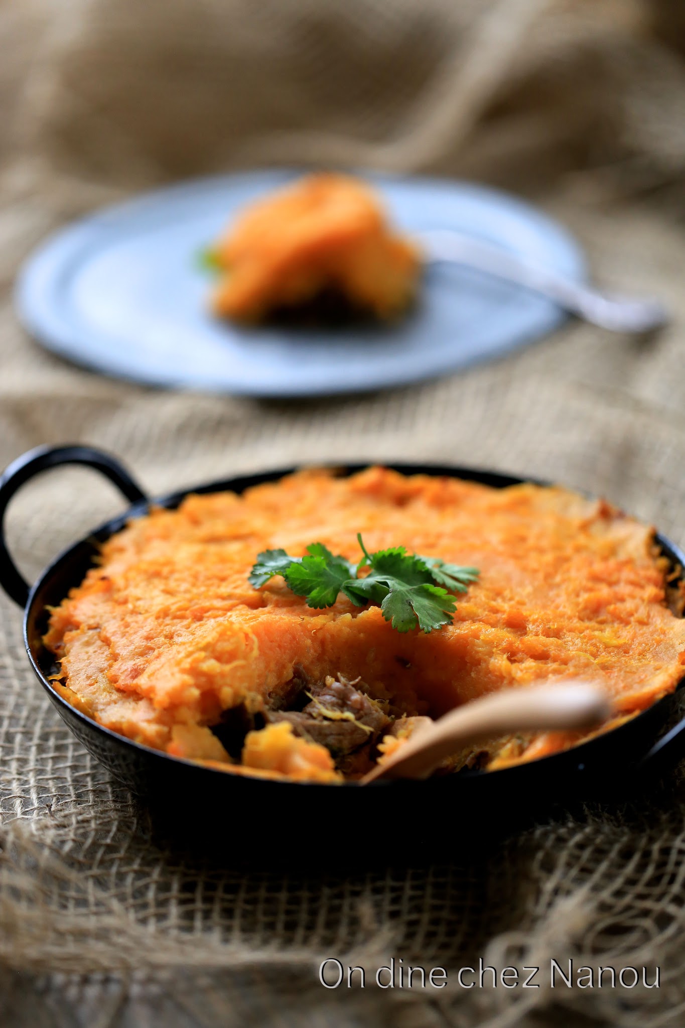 parmentier , confit canard , patate douce , coriandre , familial