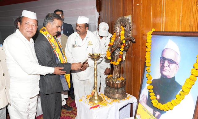 मुख्यमंत्री ने कार्यकर्ताओं से सरकार की नीतियों एवं कार्यक्रमों को जन-जन तक पहुंचाने का किया आग्रह