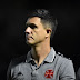 Barbieri vê Vasco em nível altíssimo e valoriza ajuda de Abel Braga: "Mais do que competente"