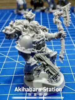 Wargames: Review de "Plasma Pistols", "Chain Axes", "Storm Axes" y "Storm Swords" para la "Chaos Close Combat Squad" de [Evil Craft].