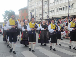 Dia Grande de Llanes. Gaiteros