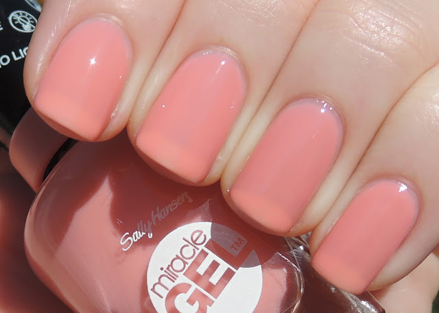 Sally Hansen Pink-A-Colada