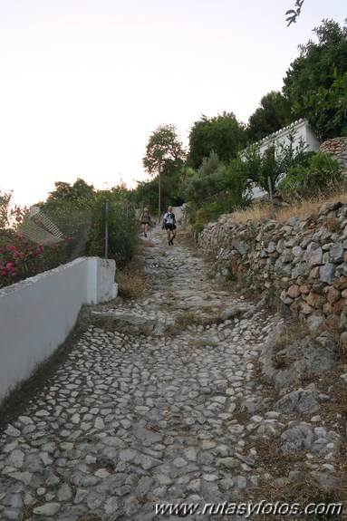 Frigiliana - Rio Higueron - Acequia de Lizar