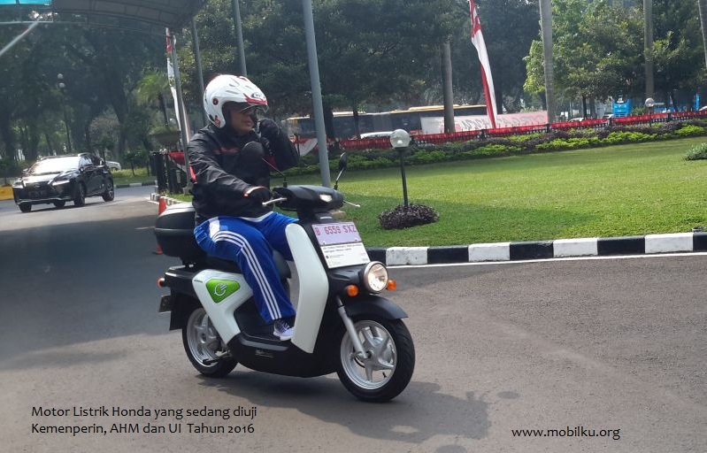 Honda Indonesia  Buat Motor  Listrik  Tahun 2019 MobiLku Org