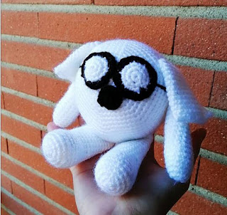 PATRON GRATIS DOGBERT AMIGURUMI 51102