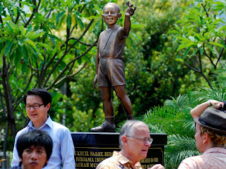 Patung Obama di Jakarta