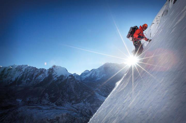  Orang Ini Mendaki Puncak Everest, Meski Cuma Punya 1 Paru-paru