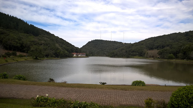 Morro das antenas ao fundo