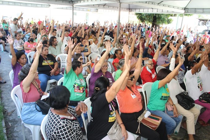 Indignação leva professores a deflagrarem greve na rede estadual de ensino de Alagoas