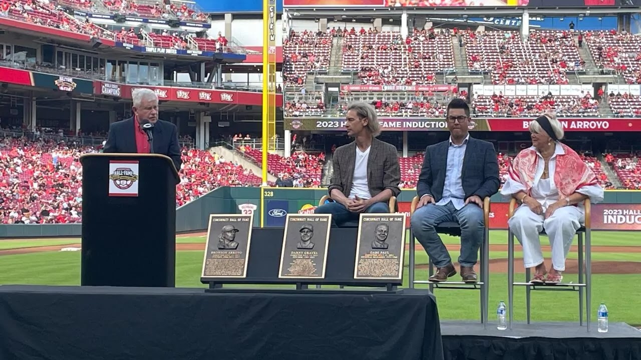 Former Reds Pitchers Bronson Arroyo and Danny Graves Inducted into Hall of Fame