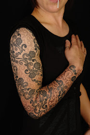 tattoos with names and flowers