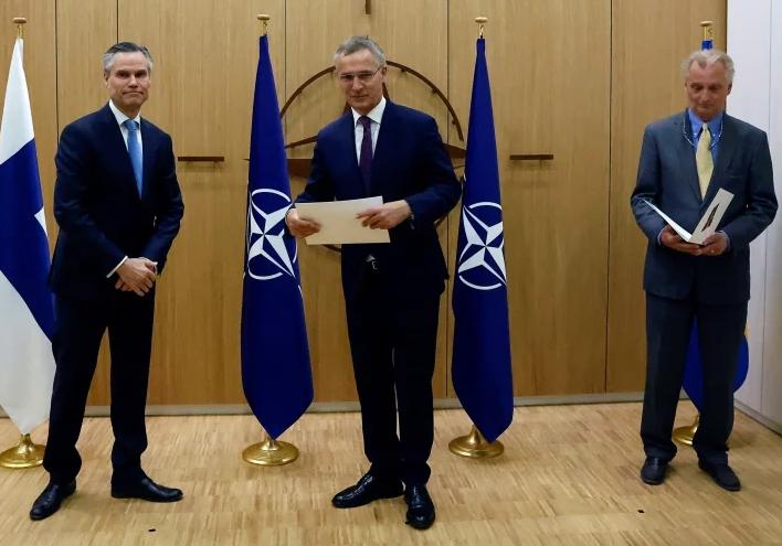 Sweden Apply to Join NATO as Russia Pummels Ukraine