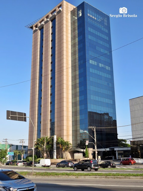 Vista ampla do Edifício Company Plaza - Butantã - São Paulo