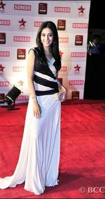 Amrita Rao at 2011 Star Screen Awards