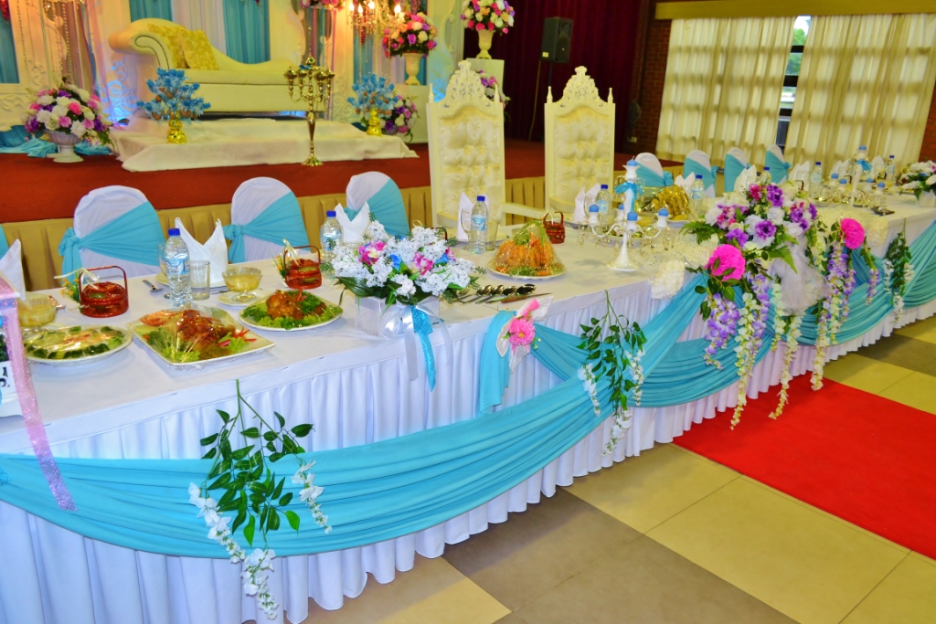 Butik Pengantin  Feeza Koleksi Hiasan Meja  Makan