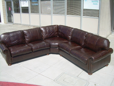 Leather Sectional on Collectibles  Sold   Thomasville Leather Sectional Sofa    2400