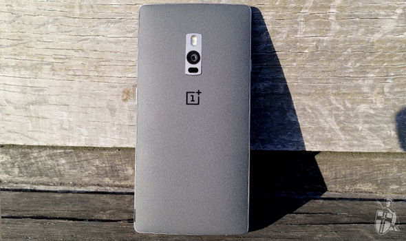 Review: OnePlus 2 is no Flagship Killer, but it does wound the competition