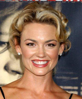 Short Curly Hairstyles