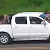 Bandidos assaltam banco e amarram refém em capô de carro no interior da Bahia