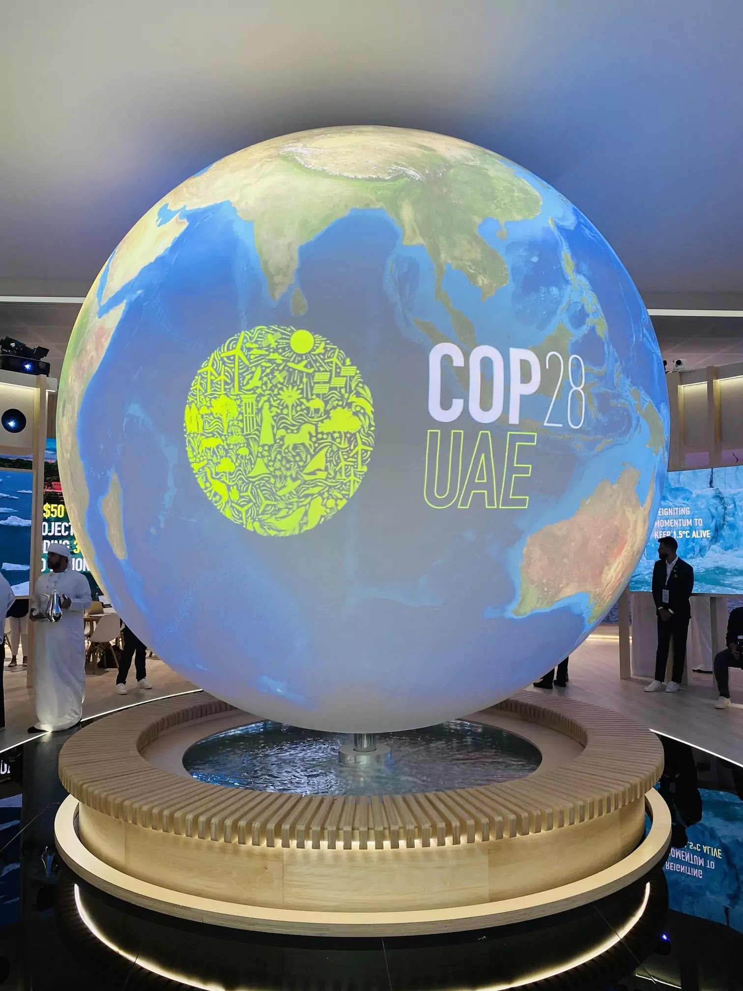 UAE, a global hub for sustainable solutions and carbon neutrality