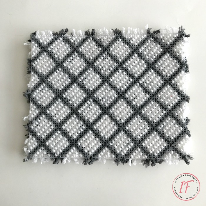 Two DIY dollhouse accessory ideas with yarn. How to make a trendy diamond shag area rug and a miniature chunky knit blanket throw with a crochet hook.