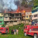Kebakaran di Kota Jayapura 10 Rumah Ludes Terbakar 