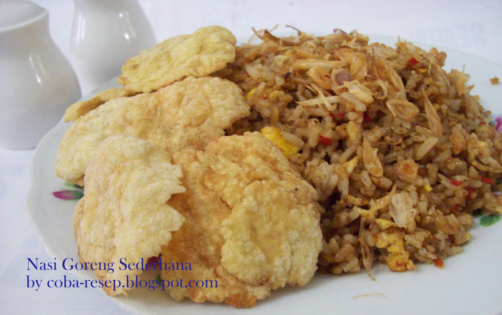 Mencoba berbagai resep NASI GORENG SEDERHANA 