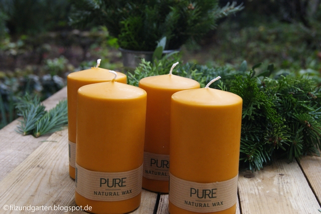 Pure-Wax-Kerzen in Gelb