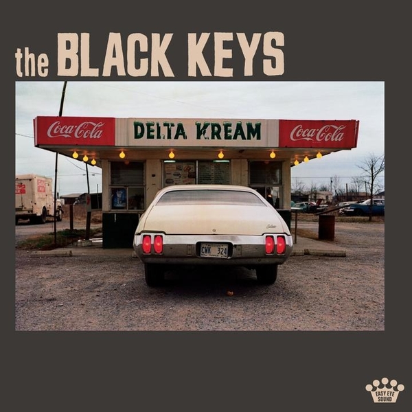 Twang Music TV presents The Black Keys and their rendition of John Lee Hookers song titled Crawling Kingsnake from their album titled Delta Kream. #TheBlackKeys #CrawlingKingsnake #DeltaKream #TwangMusicTV