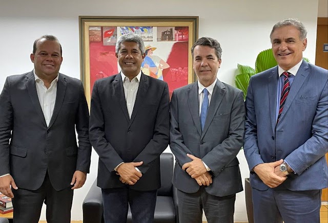  Jerônimo presta solidariedade a vítimas das chuvas e destaca urgência de uma nova política ambiental