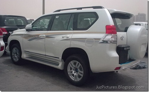 2010-Toyota-Land-Cruiser-Prado-White-Side