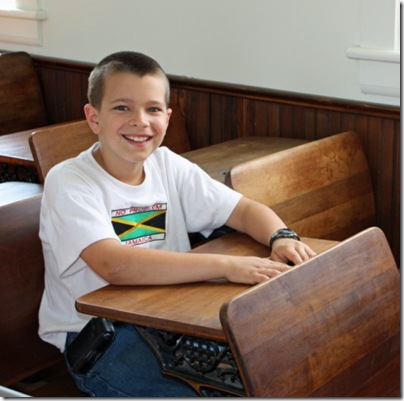Jesse in old school house Sep 2009 [640x480]