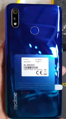 صورة موبايل ريلمى 3 باللون الازرق المتدرج - blue realme 3 mobile image 