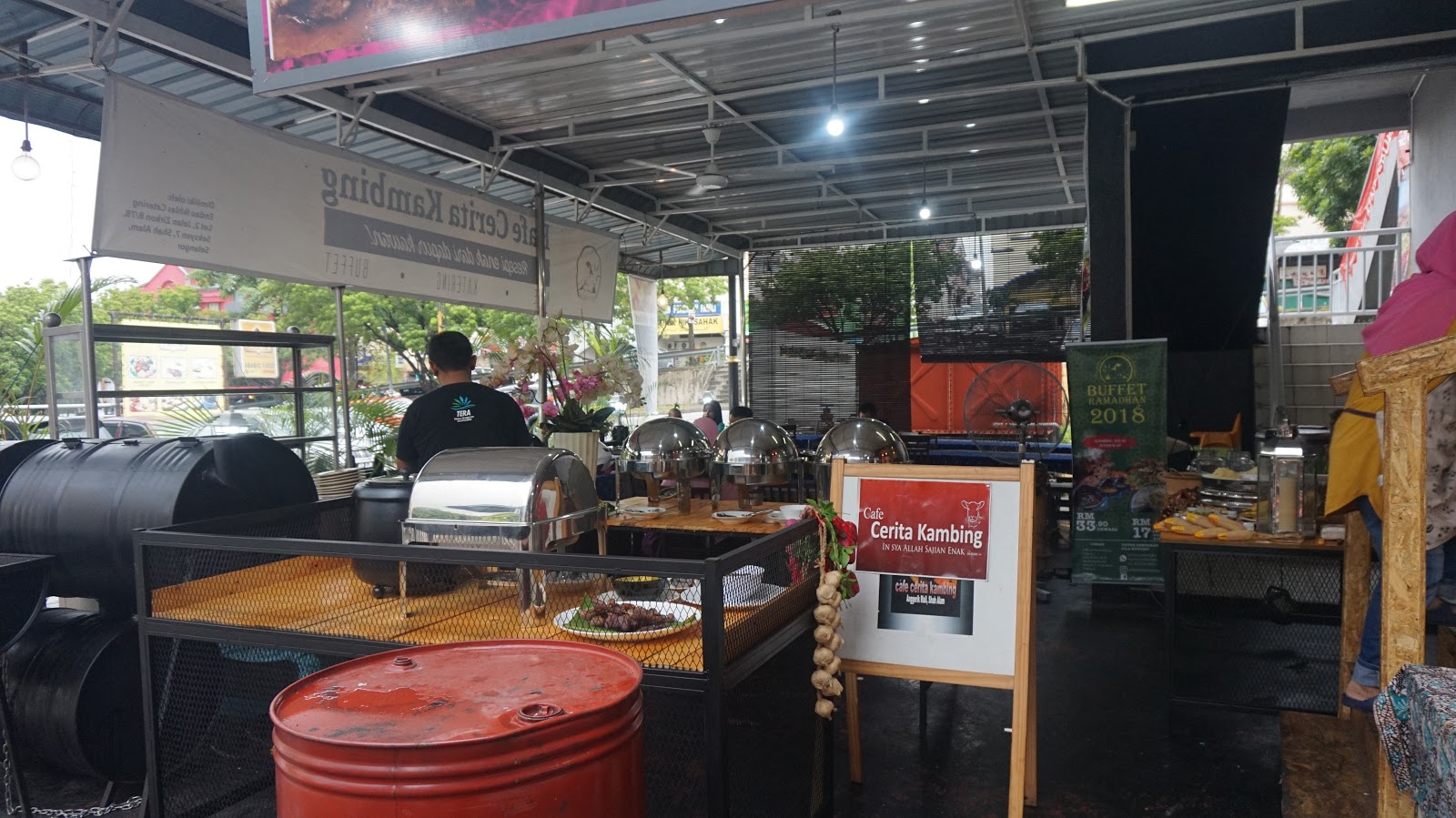 Berbuka dengan menu kambing di Cafe Cerita Kambing,Shah 