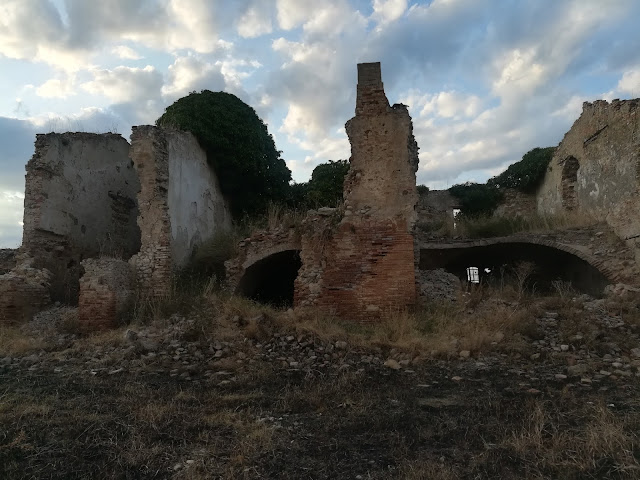 Agro di Serracapriola (FG) - Abbazia di Sant'Agata