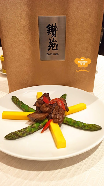 Zuan Yuan Special Dish Pan Fried Beef Tenderloin with Pumpkin Asparagus and Cantonese Barbeque Sauce