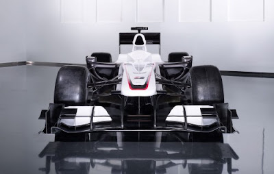 BMW Sauber C29 Mobil F1 Terbaru 2010