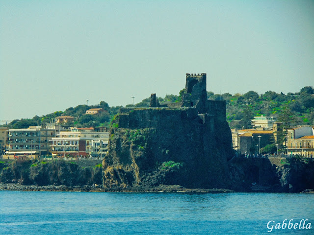 Aci Castello