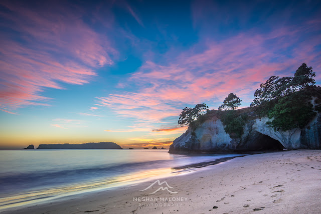 cathedral cove pastel sunrise