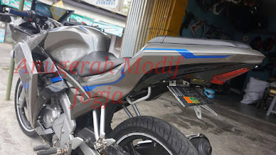 Modifikasi Old Vixion ala R25 mix Body Ninja