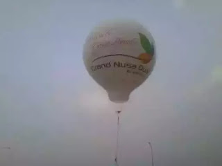 balon udara oval